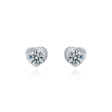 Popular Luxury  925 Sterling Silver Moissanite Women Engagement Heart Shape Setting Single Diamond Wedding Party Stud Earrings